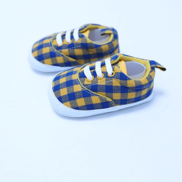 Baby Toddler Shoes Yellow Blue check plaid gingham 6-12 Walking Boot Infant New - Picture 2 of 7